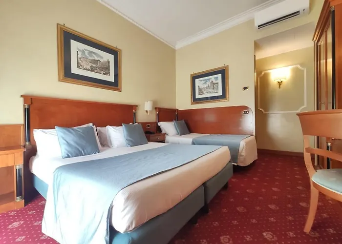 Otel Miami 3*